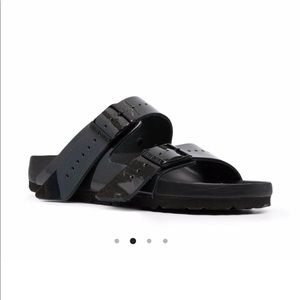 Rick Owens X Birkenstock Phoegethon Arizona Sandals in iridescent. Size 39